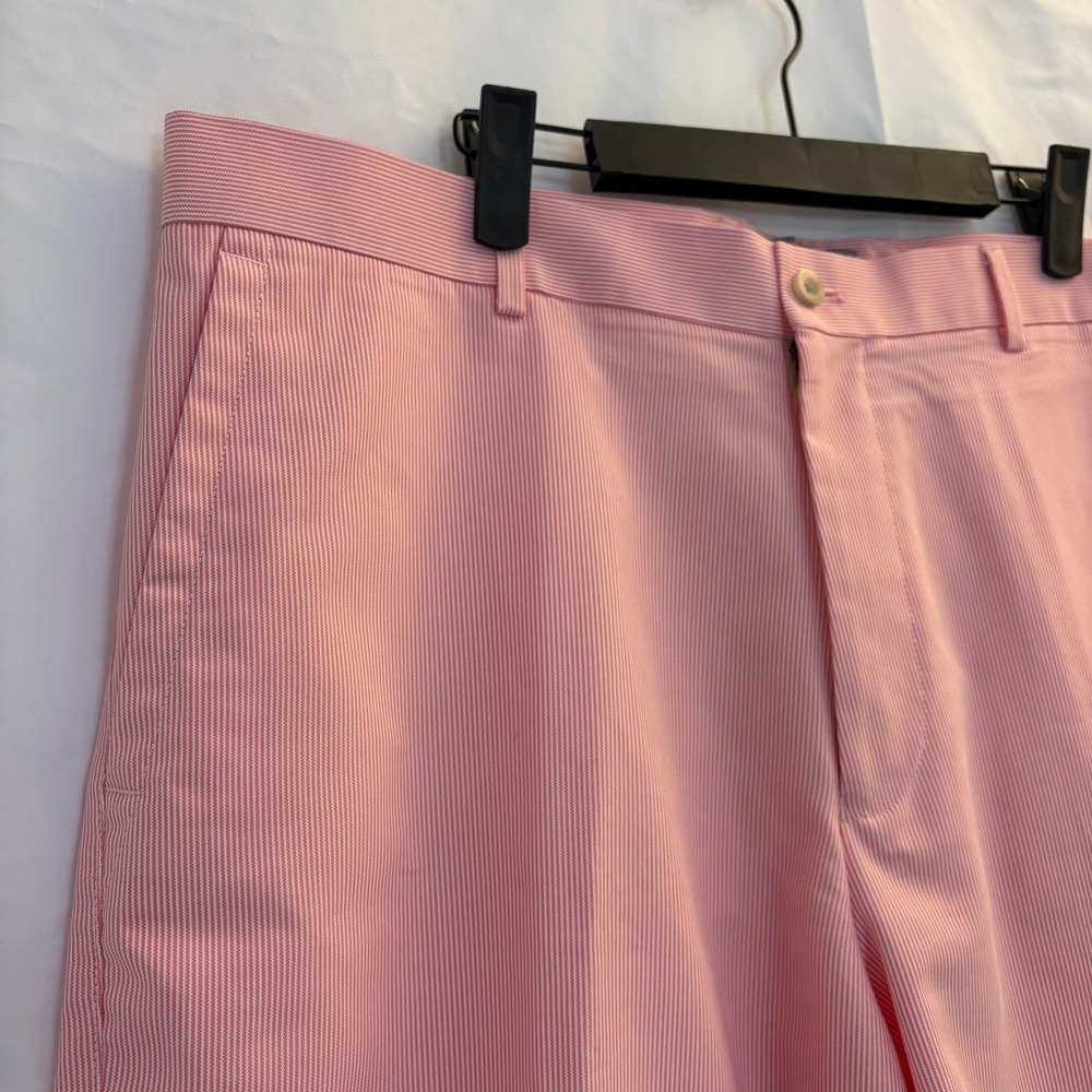 Peter Millar Golf Shorts Wicking Seersucker Striped Mens 38 Pink White 9" Inseam - Picture 2 of 7